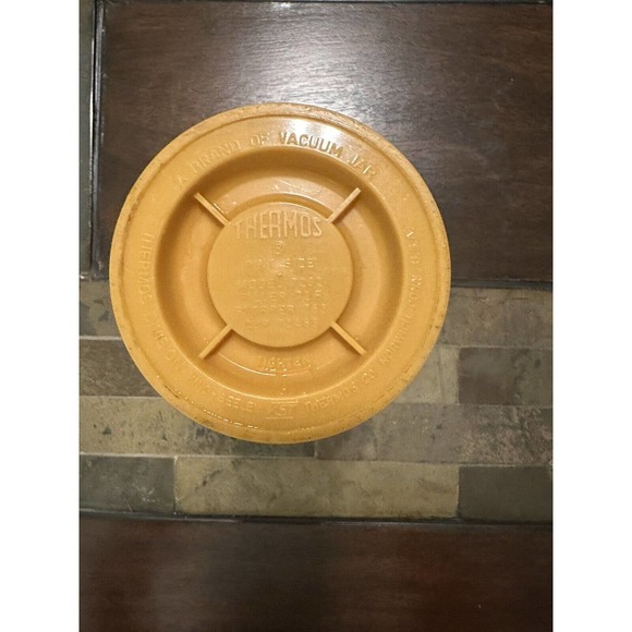 Vintage Harvest Gold Thermos King Seeley Quart Size Model 7202 Vacuum Jar - Picture 4 of 4